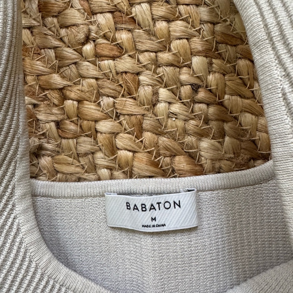 Babaton Cream Ribbed Crop Top - Picture 2 of 2